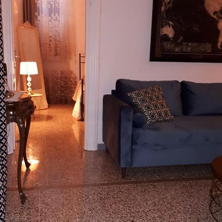 דירות בראצ'יאנו La Casa Sotto Il Castello מראה חיצוני תמונה