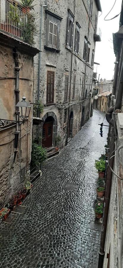 דירות בראצ'יאנו La Casa Sotto Il Castello מראה חיצוני תמונה