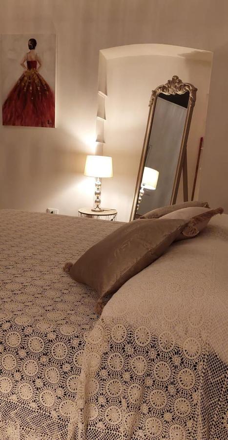 דירות בראצ'יאנו La Casa Sotto Il Castello מראה חיצוני תמונה